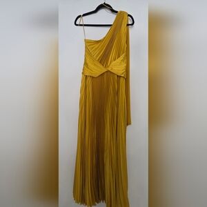 Luxxel One-Shoulder Pleated Gold Dress